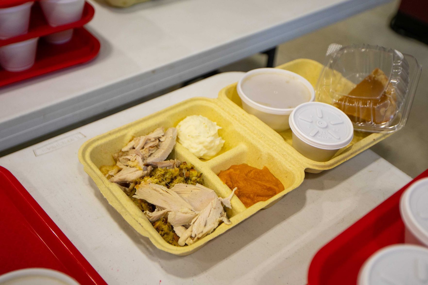 St. Luke's United Methodist Church gives drive-through Thanksgiving meals